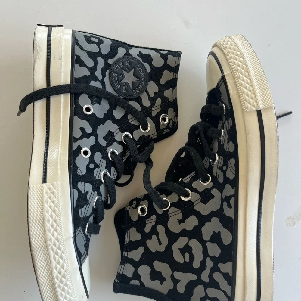 Converse Chuck Taylors 70 Hi 